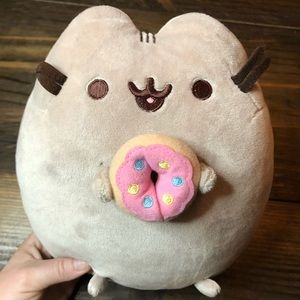 Pusheen with Doughnut Plush